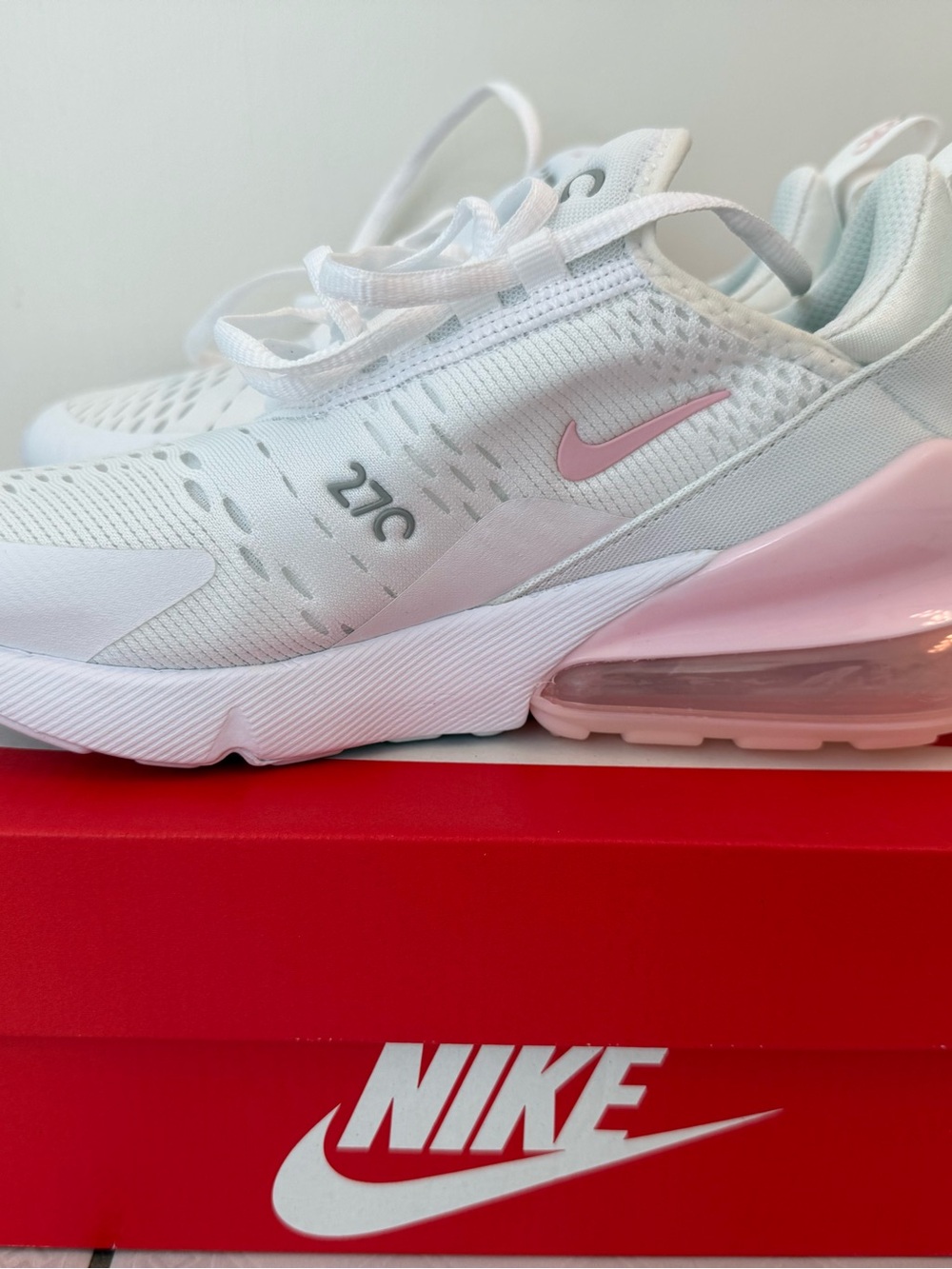 Nike Air Max 270 Girls Sneakers — White/Pink - Picture 2 of 7